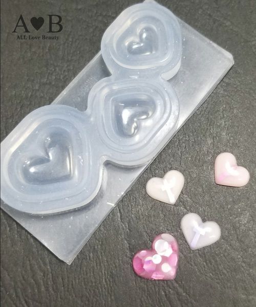 【シリコンモールド】大きめハートのモールド